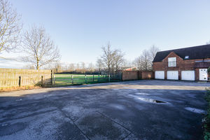 Photo 7- click for photo gallery